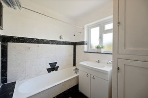 Photo 1- click for photo gallery